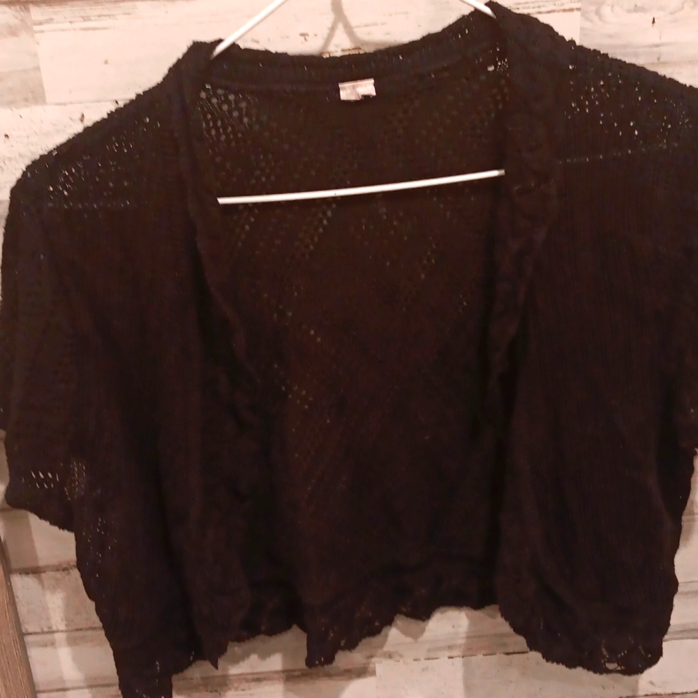 Womens crocheted sweater.   Box 331